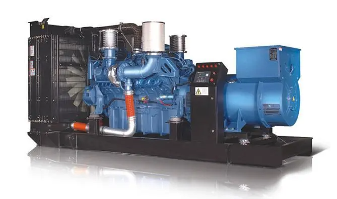 德國奔馳640KW柴油發(fā)電機組